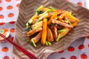 豚肉と柿の炒め物