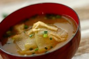 とろとろ冬瓜と油揚げのみそ汁