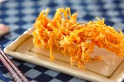 ニンジンとシラスのかき揚げ