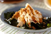 ささ身とワカメのゴマ和え