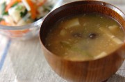 シメジのみそ汁