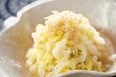 甘酢白菜のゴマ油がけ