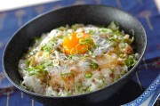 お手軽のせるだけ！しらす納豆丼 ふわふわ食感 byTomozuさん