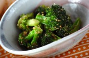ブロッコリーのゴマ和え