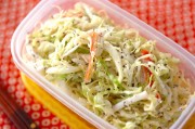キャベツのユカリマヨ和え