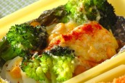 卵とブロッコリーのチーズ焼き