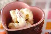 カリフラワーのチーズ和え