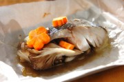 タラとキノコの包み焼き