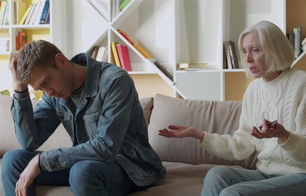 消したい!毒親の記憶。呪縛から逃れ、次へ進むためのカウンセリング