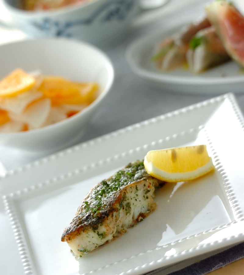 白身魚の香草ムニエル の献立 レシピ E レシピ 料理のプロが作る簡単レシピ 16 10 12公開の献立です