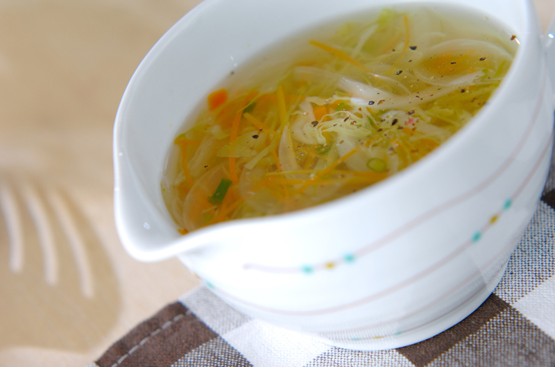 細切り野菜スープ