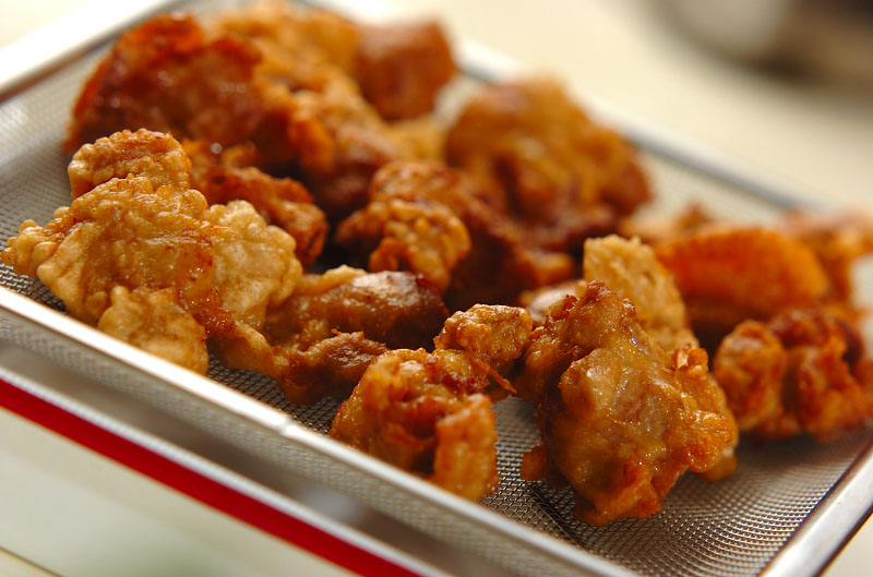 冷めてもカリッとジューシー！基本の唐揚げの作り方2