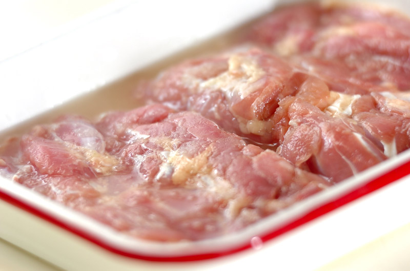 鶏とアボカドのユズコショウ丼の作り方の手順2