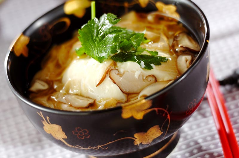 湯葉と豆腐の丼 レシピ 作り方 E レシピ 料理のプロが作る簡単レシピ