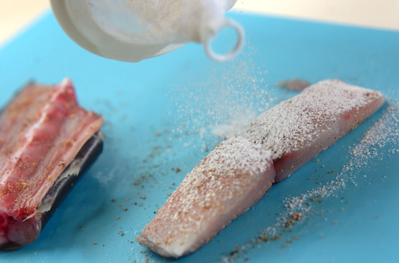 プロが伝授！さわらのムニエル 上品な味わいの作り方1