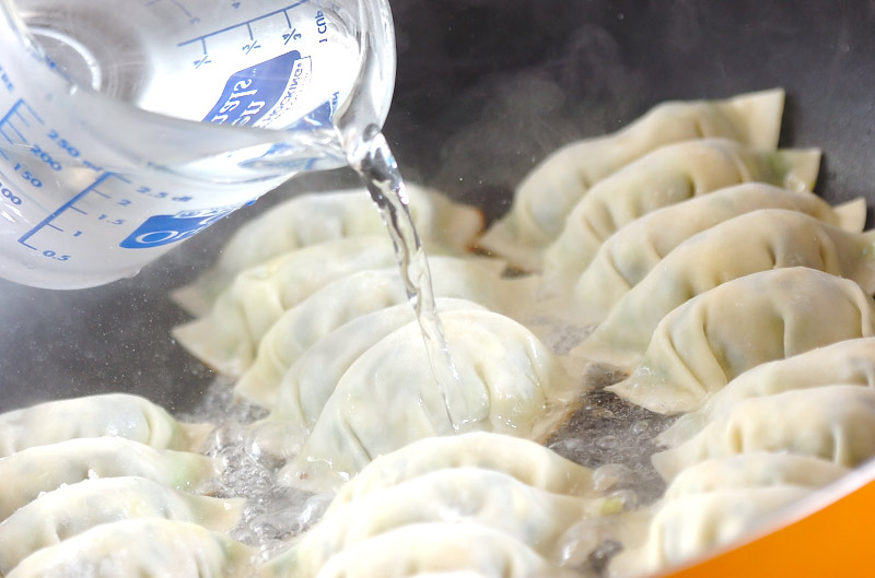 春キャベツの餃子の作り方の手順7