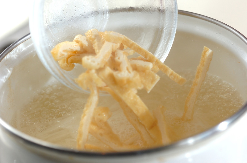 ワカメと大根のみそ汁の作り方の手順4
