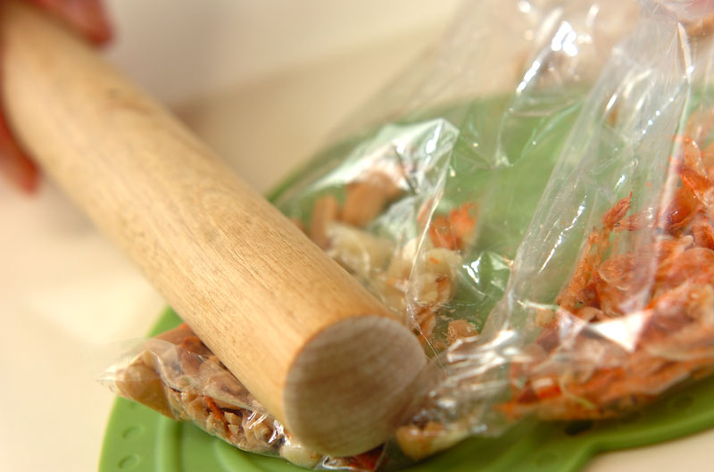 冬瓜のソムタム風サラダの作り方1