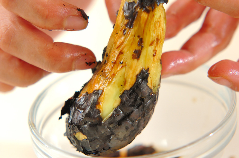 焼きナスのすまし汁の作り方の手順2