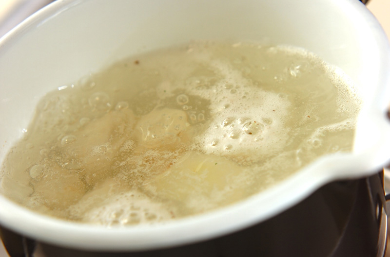 里芋とホタテの炊き込みご飯の作り方の手順1