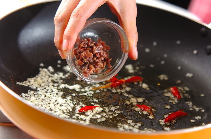 春キャベツのペペロンチーノの作り方2