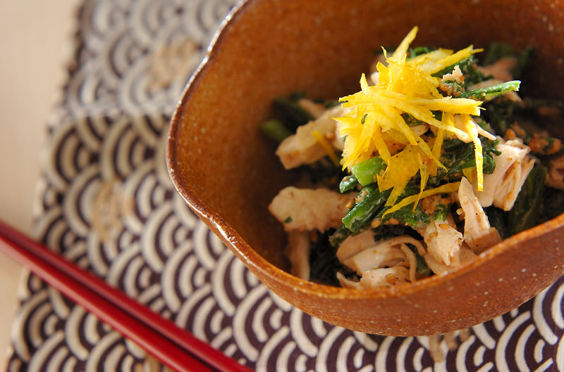春菊とささ身のマヨ和え 副菜 レシピ 作り方 E レシピ 料理のプロが作る簡単レシピ