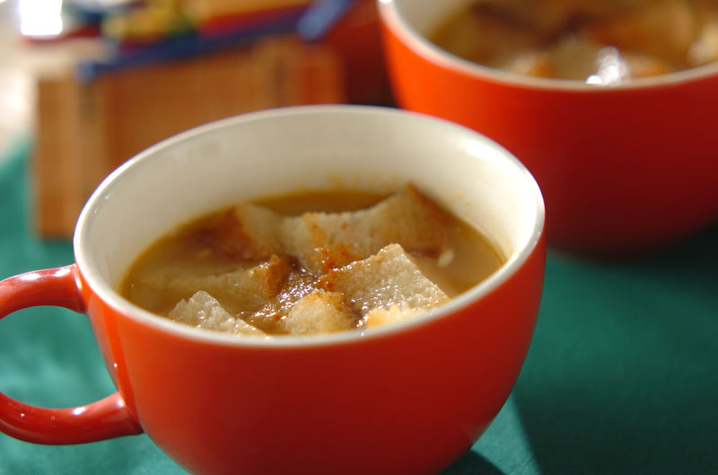 ニンニクのスープ ソパ デ アホ レシピ 作り方 E レシピ 料理のプロが作る簡単レシピ