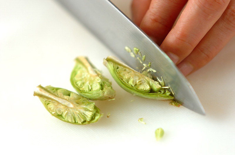 フキノトウ炒めの作り方1