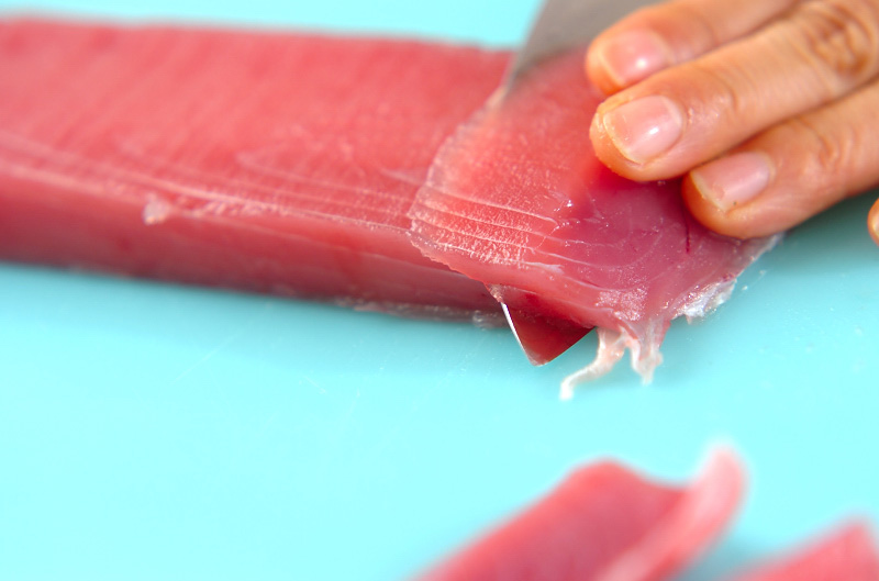 マグロと豆腐のショウガ煮の作り方の手順1