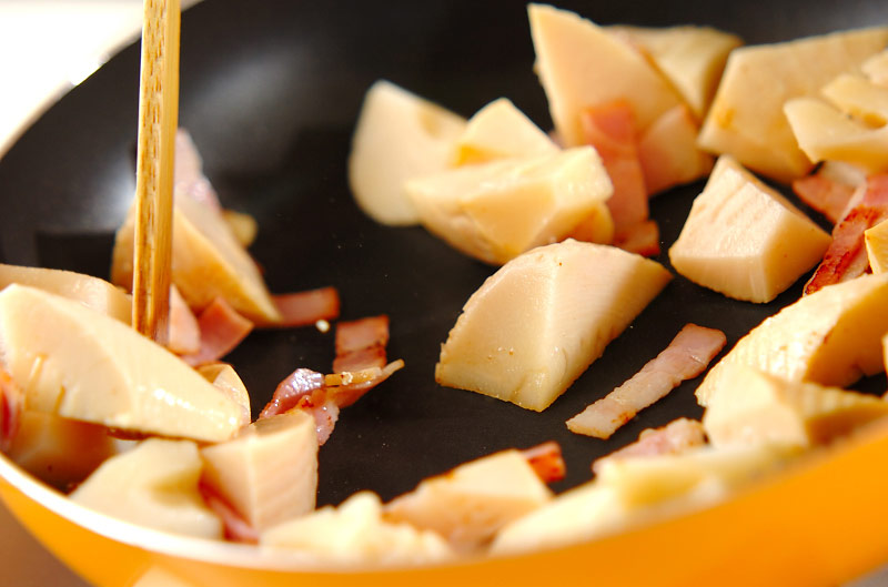 タケノコのバターじょうゆ炒めの作り方1