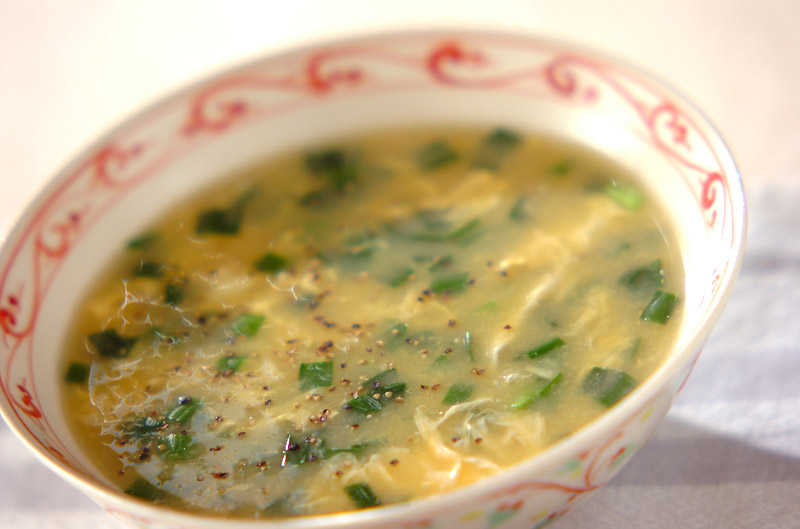 ニラとコーンの中華スープ