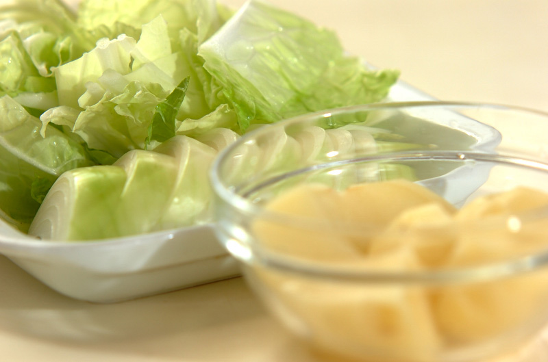 くったり白菜のミルク煮の作り方の手順1