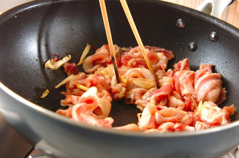 豚肉のナンプラー炒めの作り方の手順6