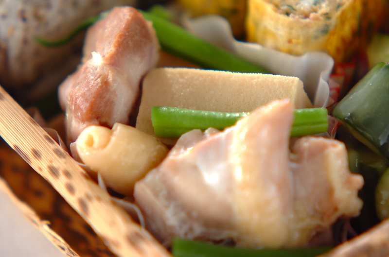鶏と高野豆腐の煮物