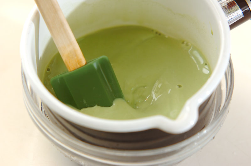 抹茶ミルクプリンの作り方の手順4