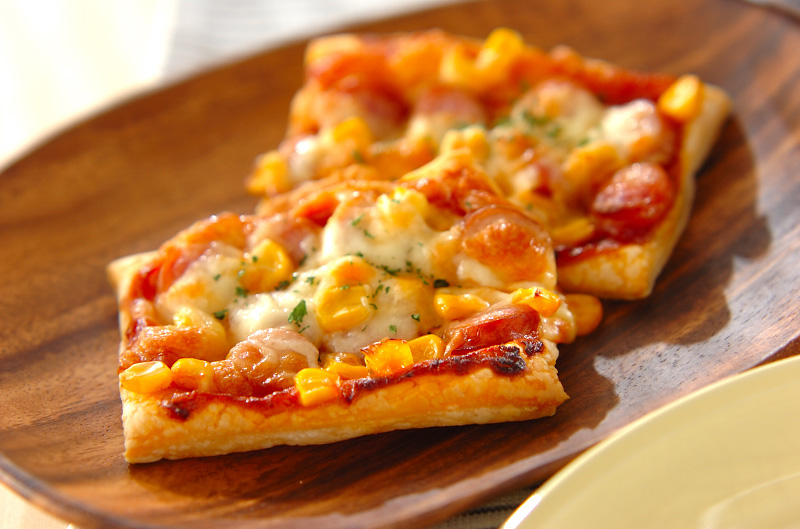 ソーセージのピザパイ 副菜 レシピ 作り方 E レシピ 料理のプロが作る簡単レシピ