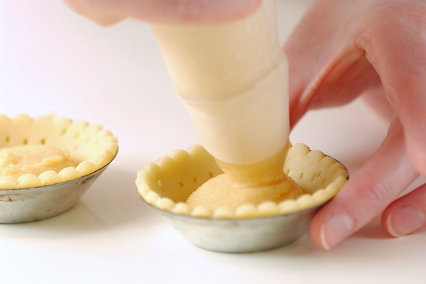 本格手作り！イチゴのプチタルト by 井手田 幸さんの作り方10