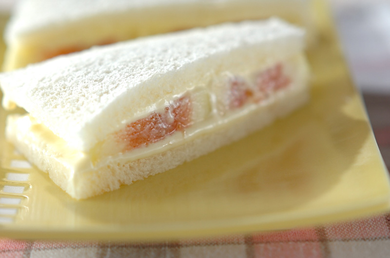 イチジクのクリームチーズサンド レシピ 作り方 E レシピ 料理のプロが作る簡単レシピ