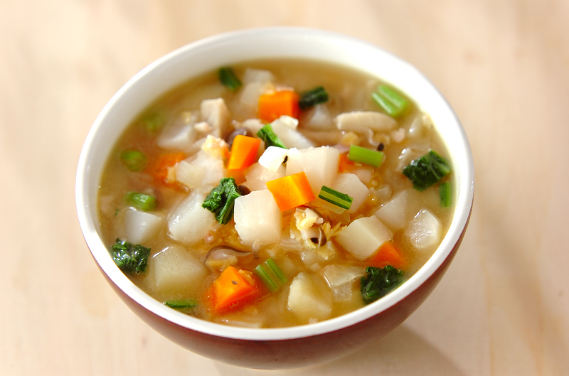 カブとレンズ豆のスープ