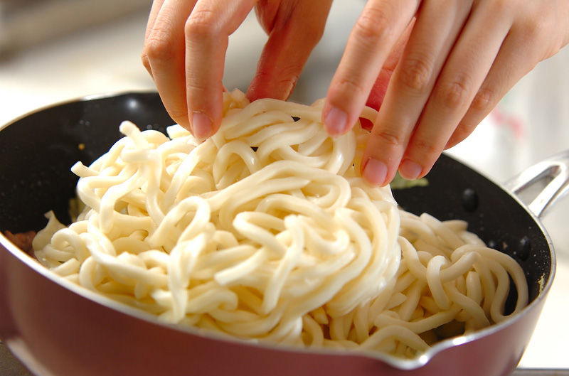 焼きカレーうどんの作り方の手順3