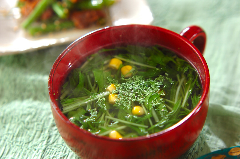 水菜とコーンのスープ