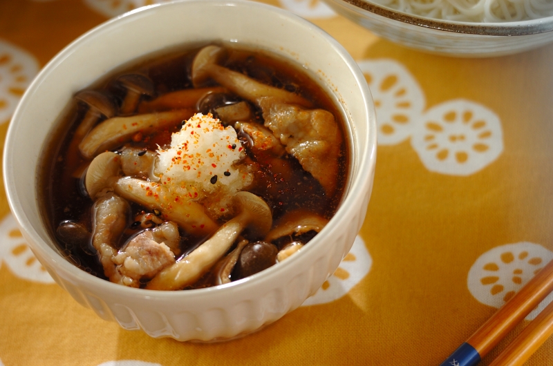 豚肉とシメジのつけ素麺 スダチの香り レシピ 作り方 E レシピ 料理のプロが作る簡単レシピ