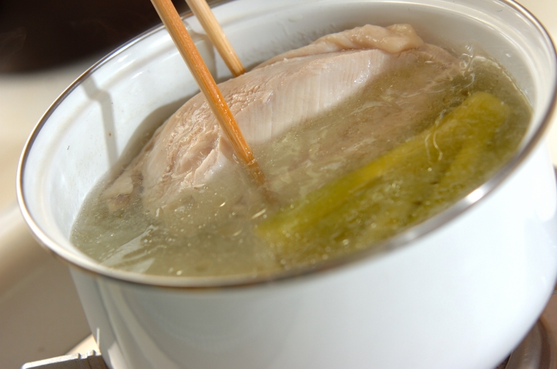 たっぷりネギダレゆで鶏の作り方1