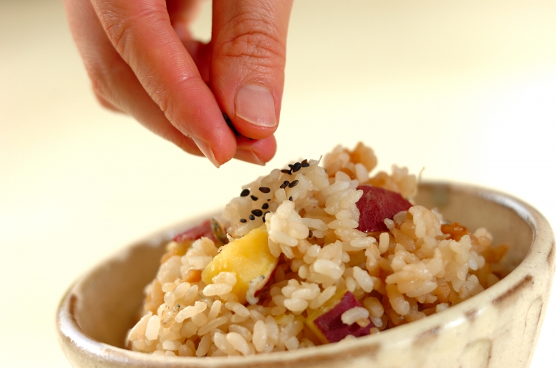 サツマイモとジャコの炊き込みご飯の作り方の手順4