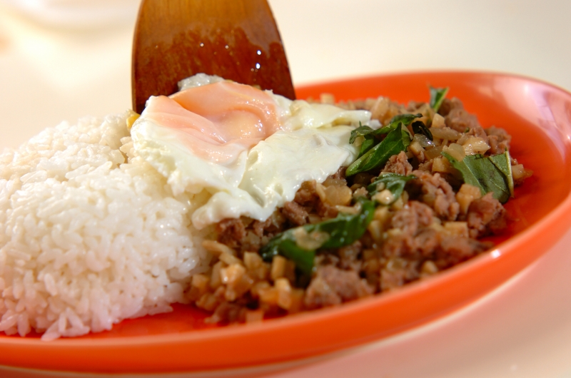 タケノコのガパオご飯の作り方の手順3