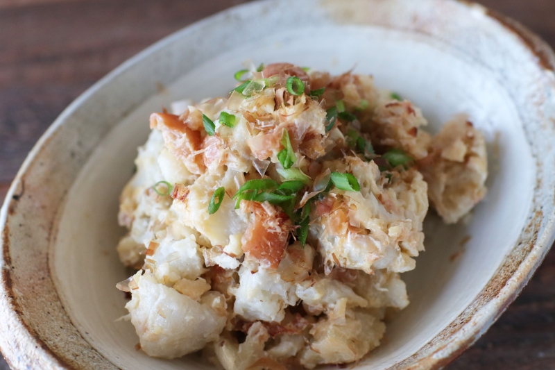 里芋とおかか梅の和風ポテトサラダ 副菜 レシピ 作り方 E レシピ 料理のプロが作る簡単レシピ