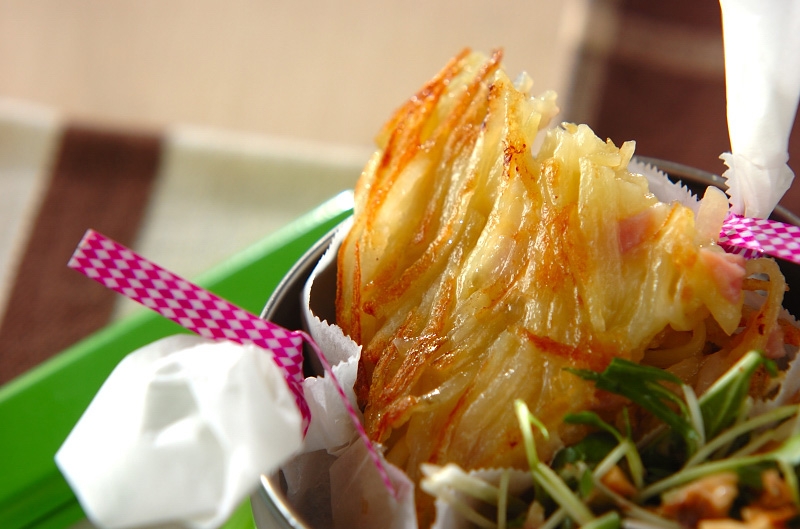 ジャガイモのチーズガレット 副菜 レシピ 作り方 E レシピ 料理のプロが作る簡単レシピ