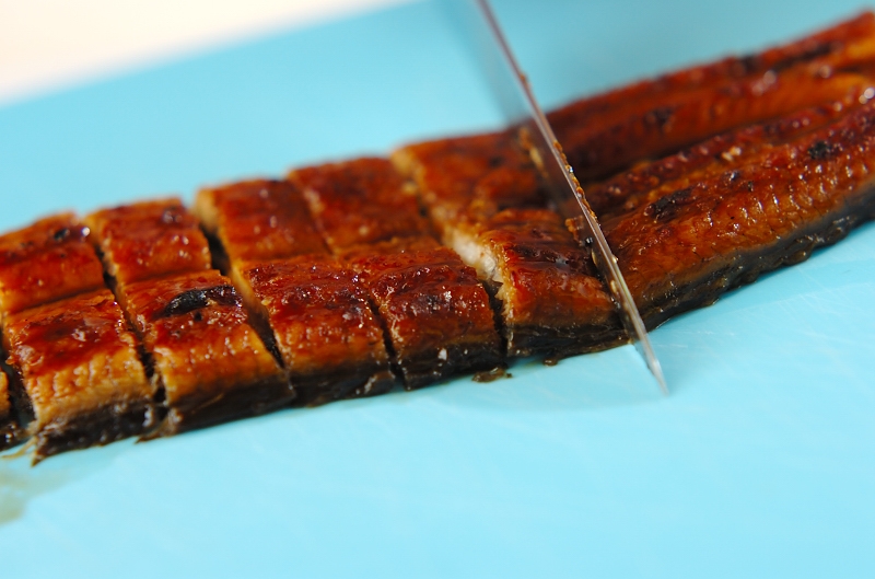 ひと手間でおいしい！ウナギのひつまぶしの作り方2