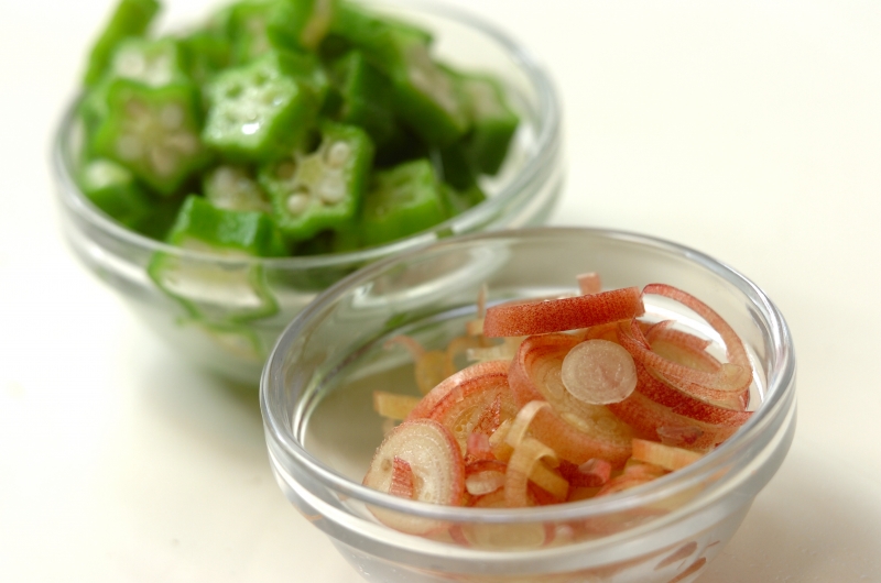 野菜たっぷり山形のダシのせ素麺の下準備2