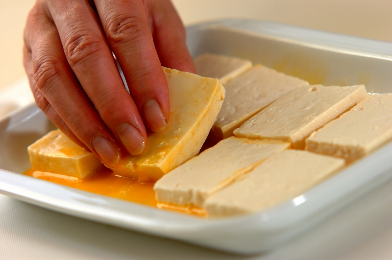 ゴーヤと豆腐のチャンプルーの作り方1